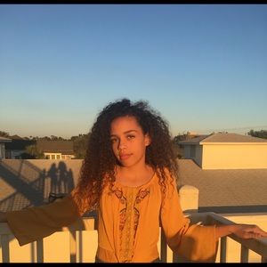 Meet your Posher, Emma